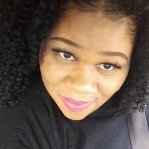 Meet your Posher, Katrice